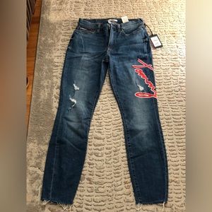 Brand New Tommy Jeans - Size 6